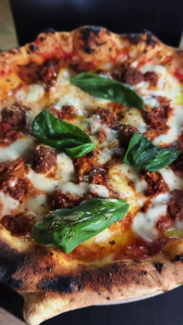 Pizzeria Black Lamb