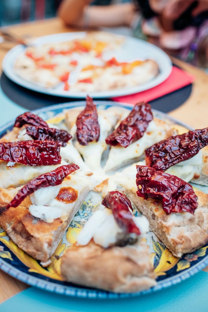 Pizzeria BOCCA garage