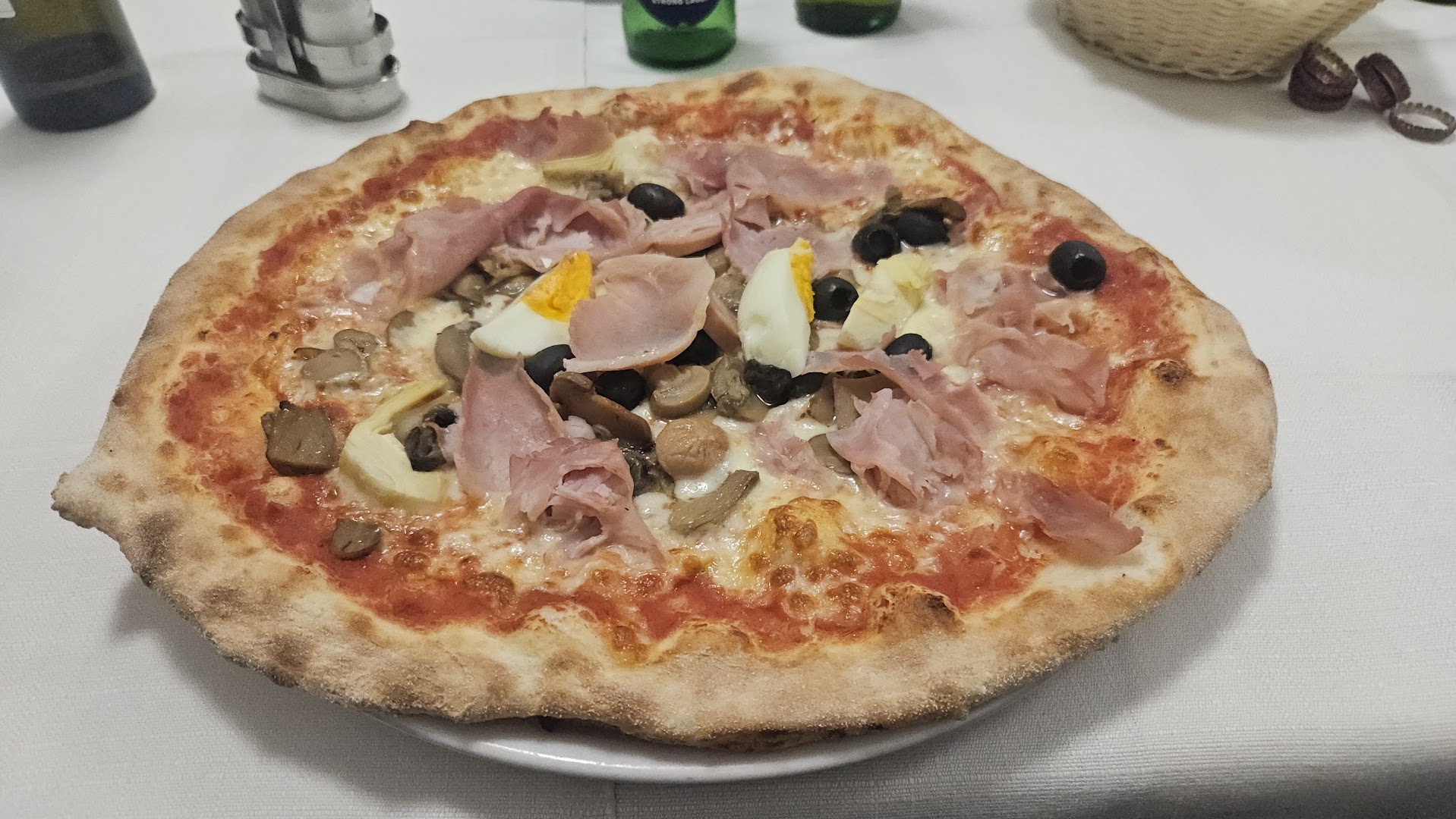 Pizzeria "Bora Bora"
