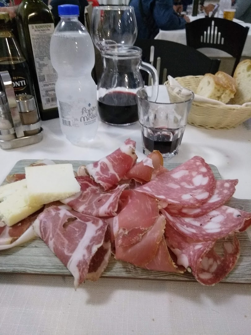 Pizzeria "Bora Bora"