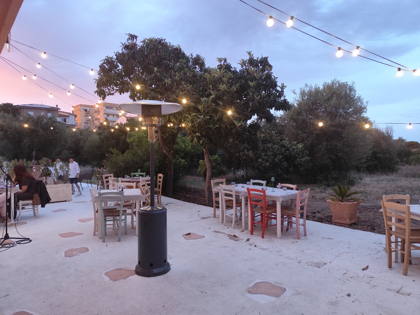 Pizzeria Bottega Red