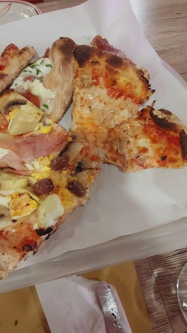 Pizzeria Braceria Evergreen