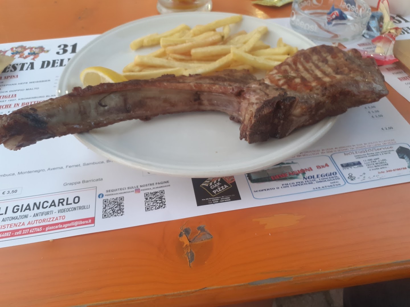 Pizzeria Burgheria Scaramouche