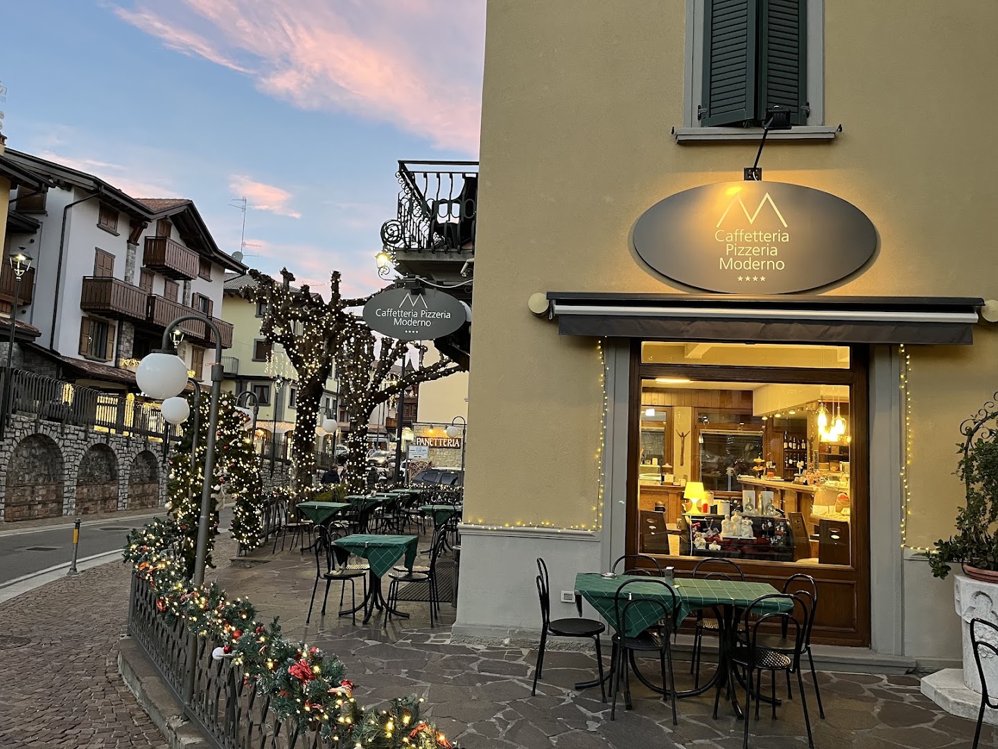 Pizzeria Caffetteria Moderno