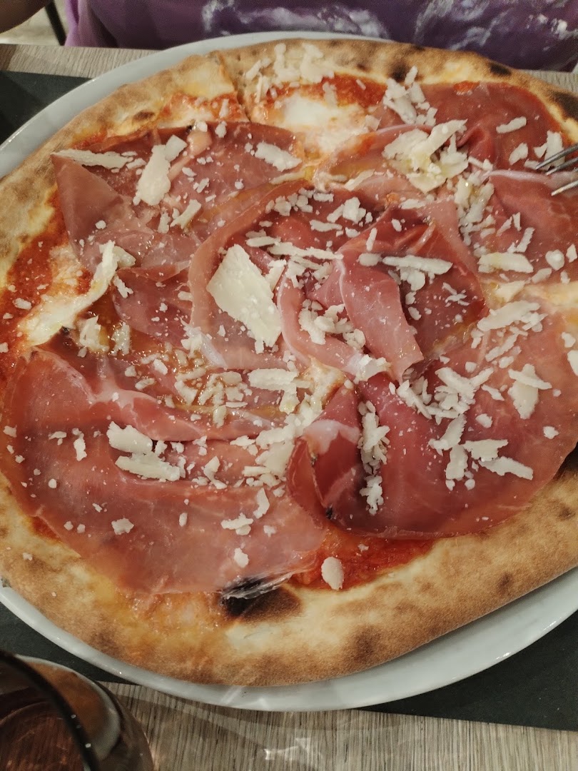 Pizzeria Canalvecchio Di Coppola Pasquale