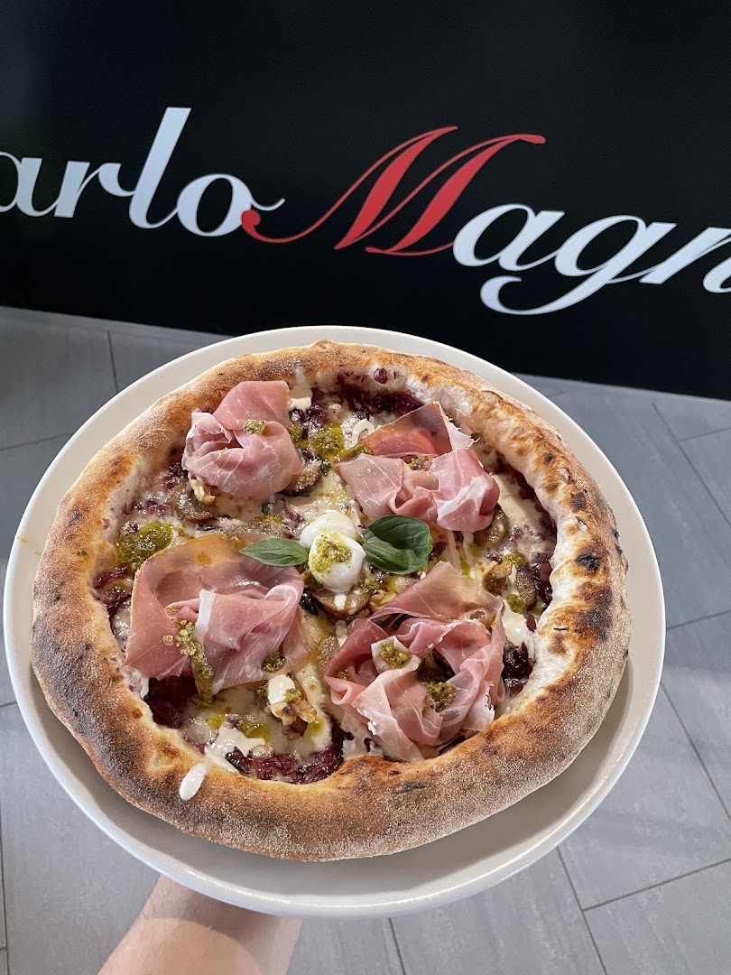 Pizzeria Carlo Magno