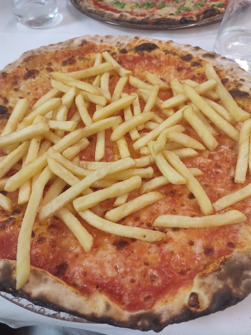 Pizzeria CHARLOT s.a.s. di Zappalorto Ezio & C