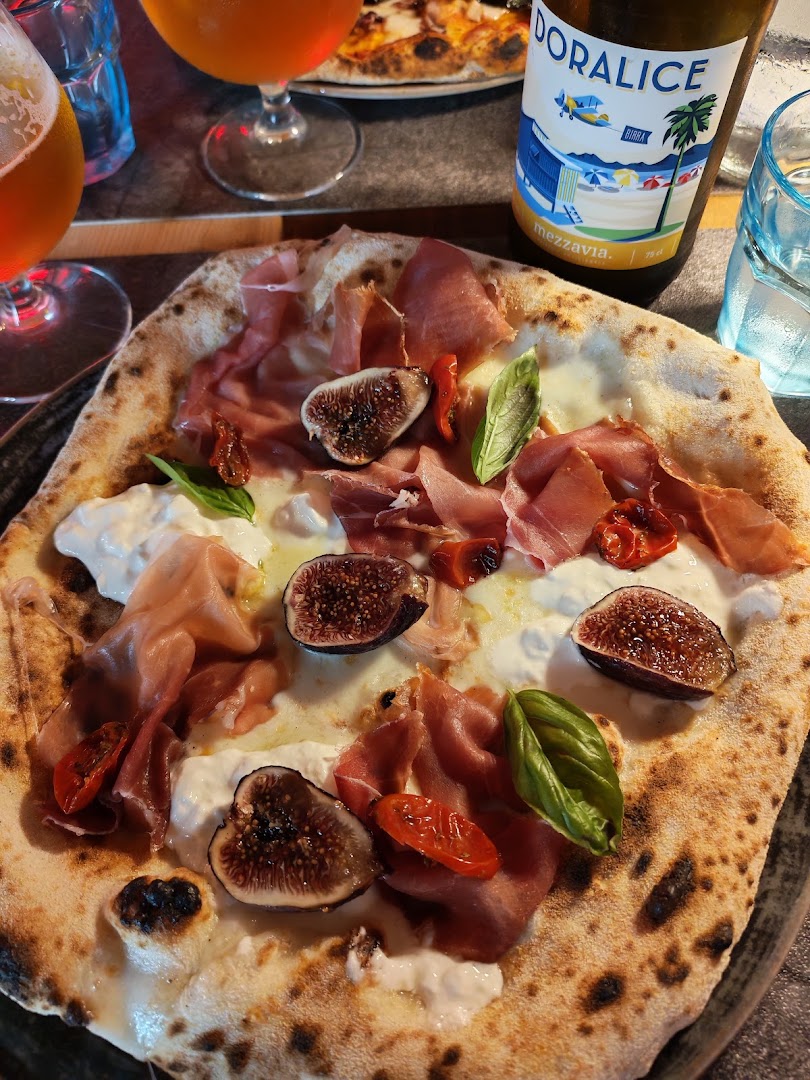 Pizzeria CIVICO 35