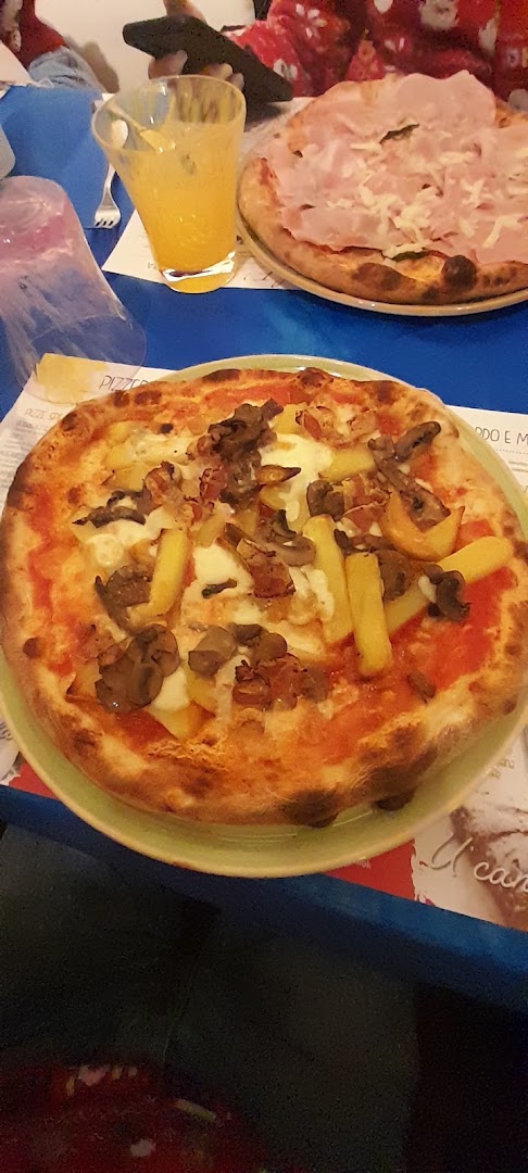 Pizzería con cuina de Gerardo y María