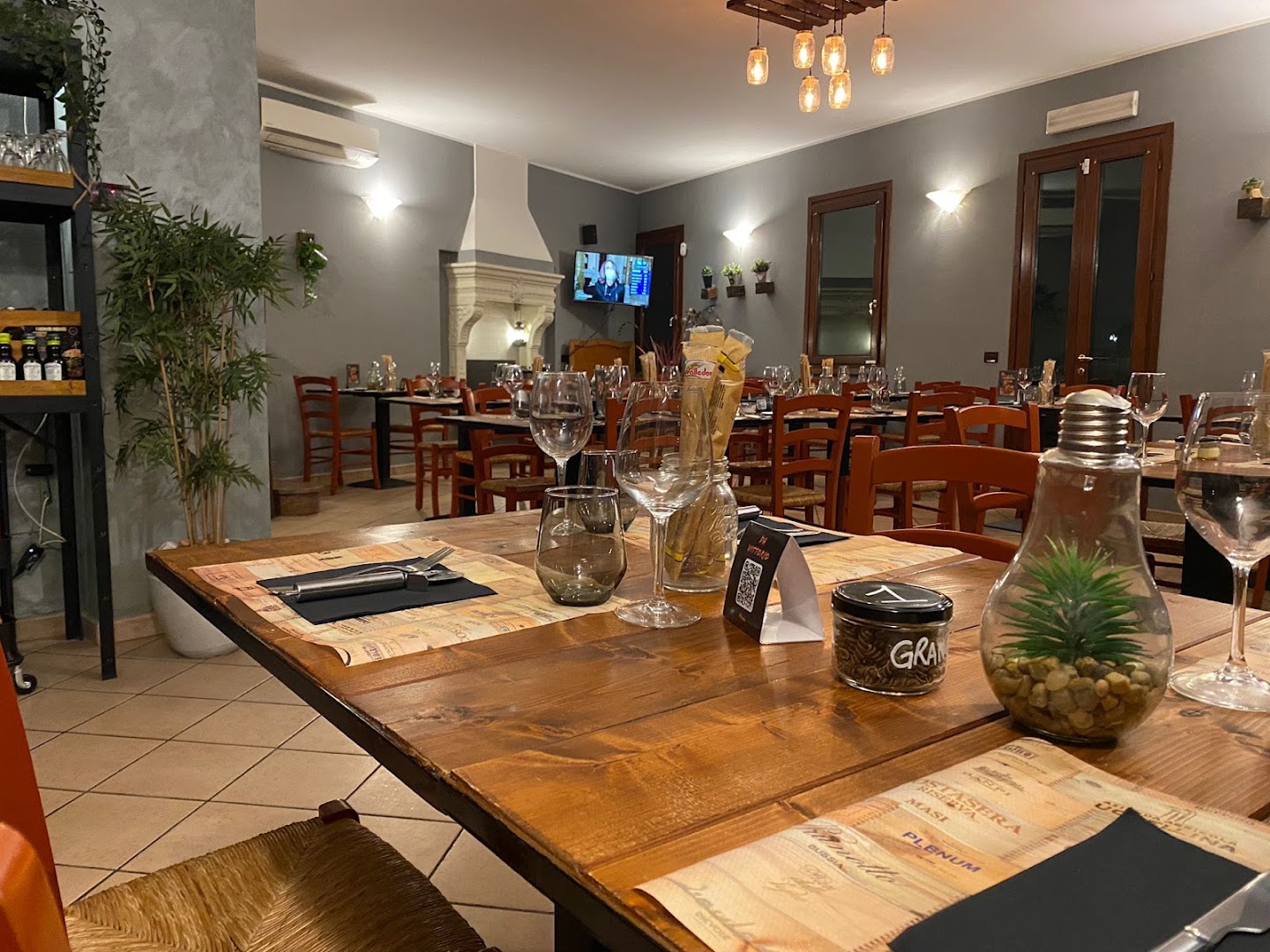 Pizzeria Contemporanea "Da Vittorio", Boschi Sant'Anna