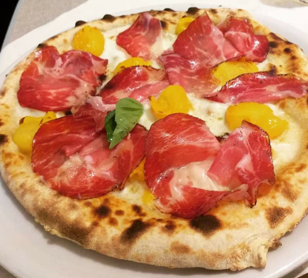 Pizzeria "Curcuma"