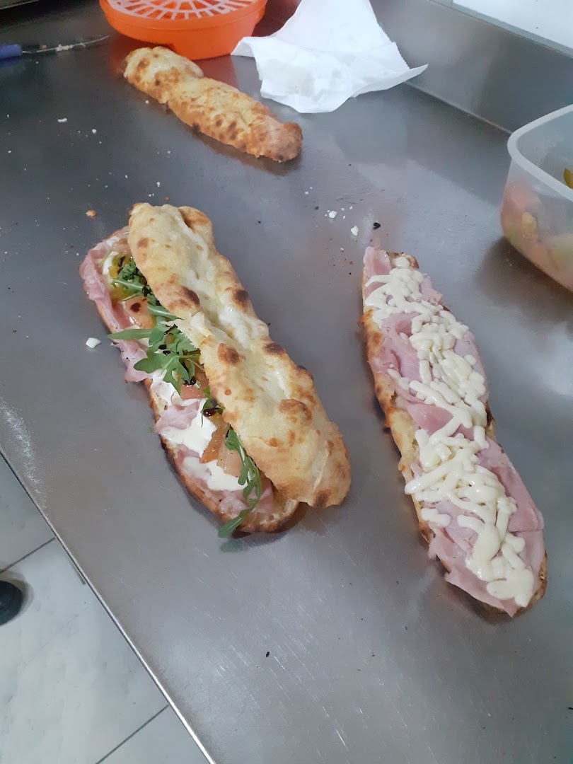 Pizzeria da Asporto Comitino Andreina