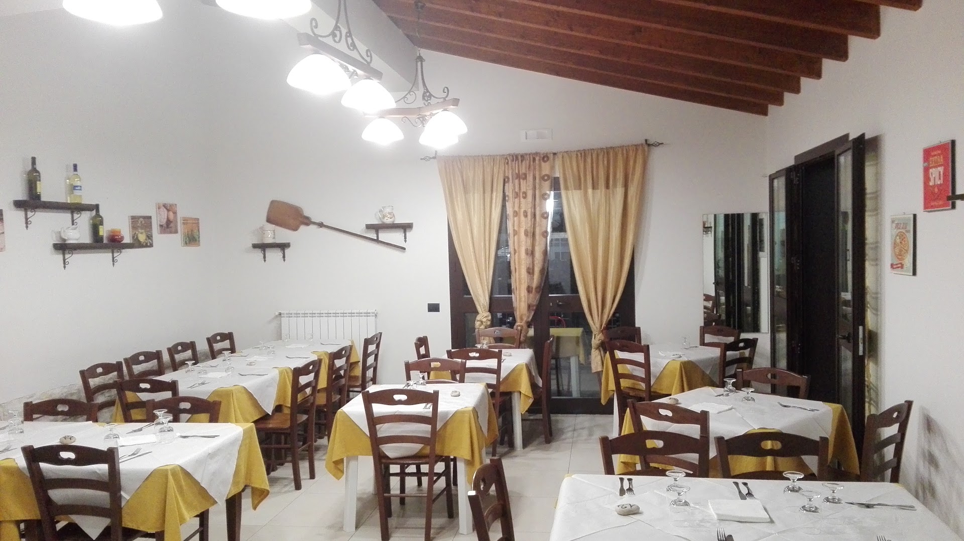 Pizzeria Da Gino Di Gregorio Giustina
