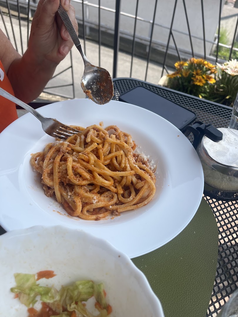 Pizzeria da Leo di Merlo Leandro, Corrido