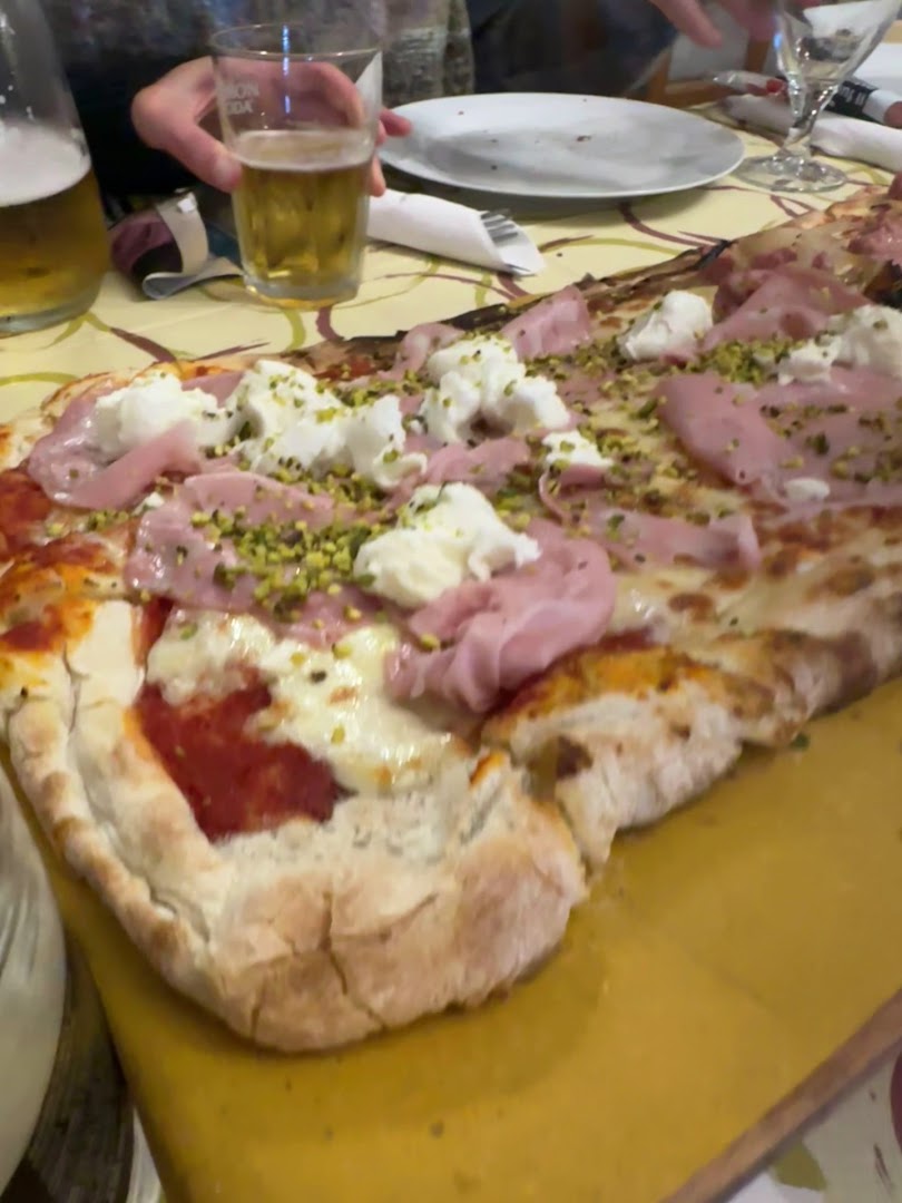 Pizzeria da leo- la faeta