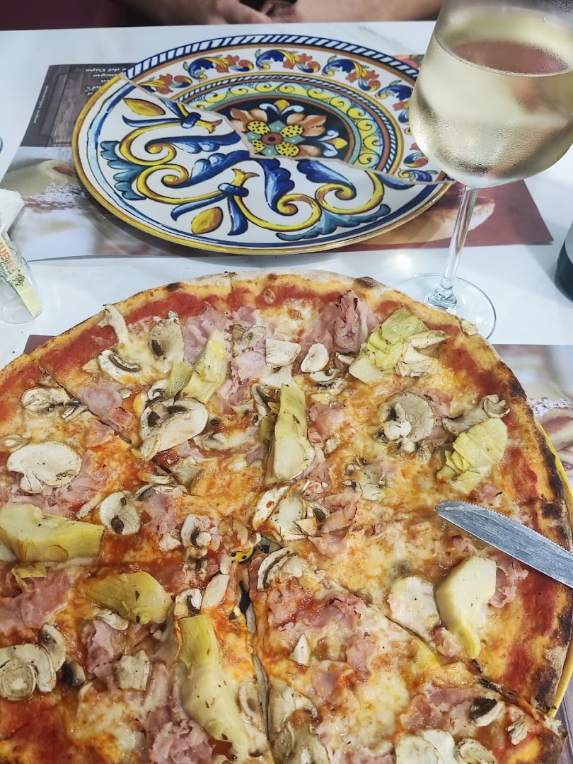 Pizzeria DA MICHELE