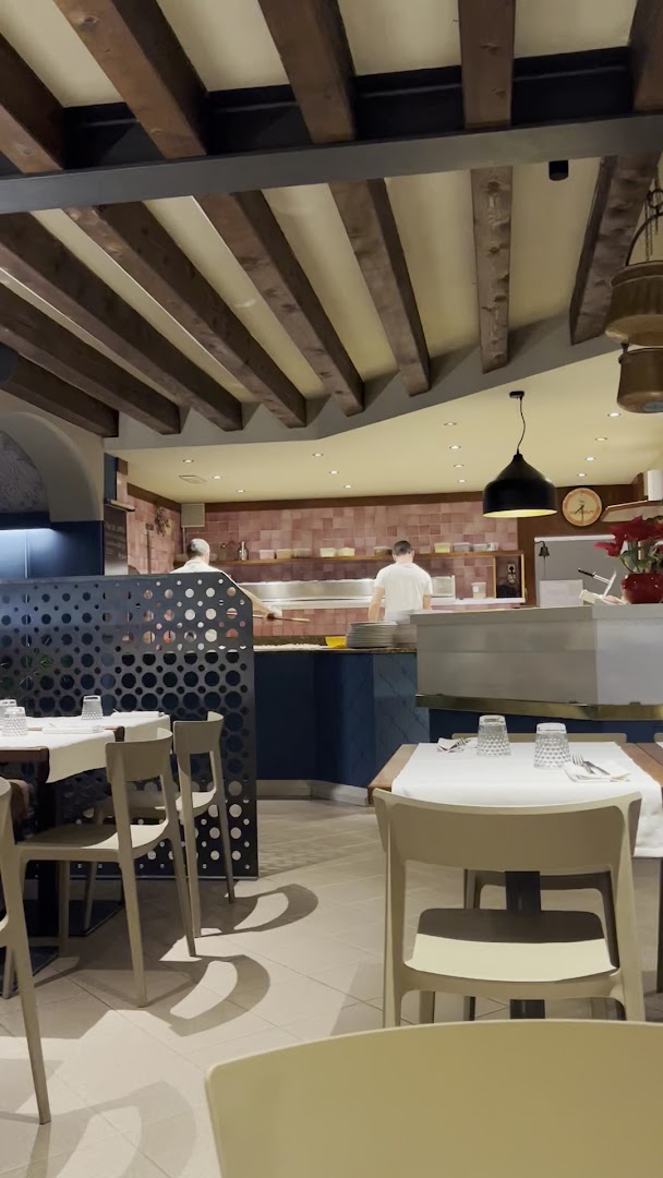 Pizzeria DA MICHELE