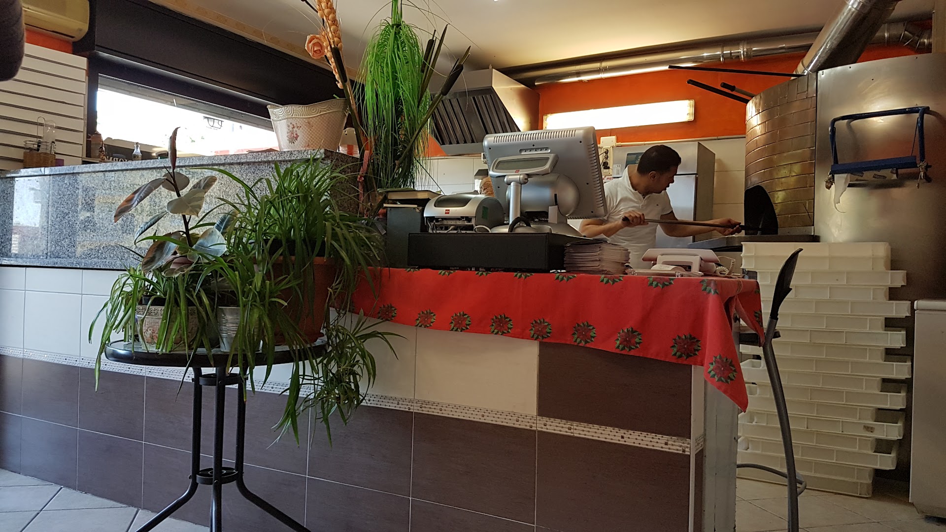 Pizzeria d'asporto La Favola