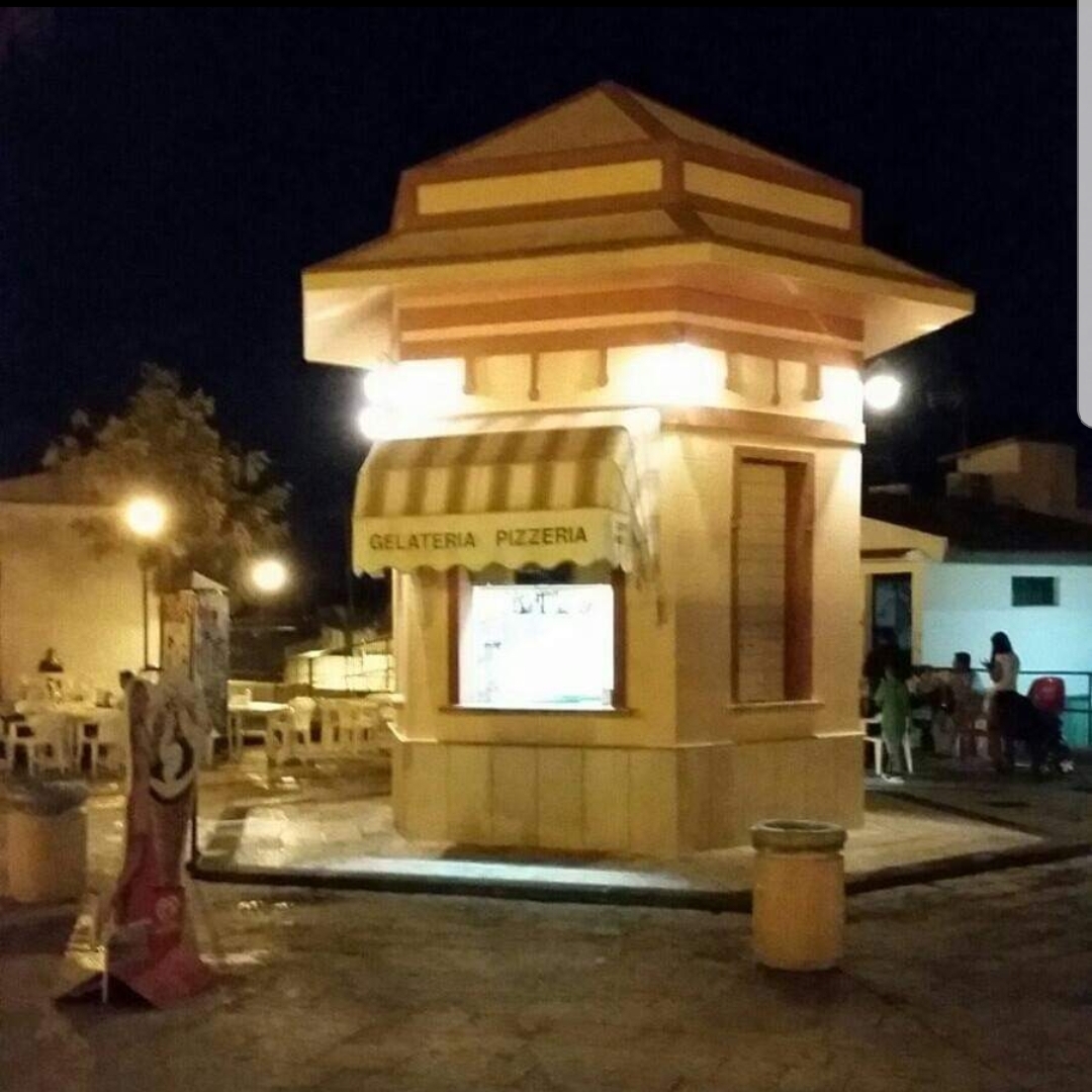 Pizzeria del chiosco. Pizzeria, panineria, gelateria, Villa Comunale