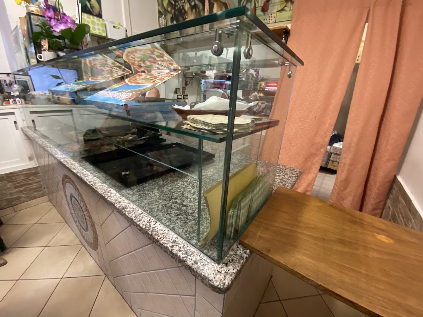 Pizzeria Delizie Anticolane, Anticoli Corrado