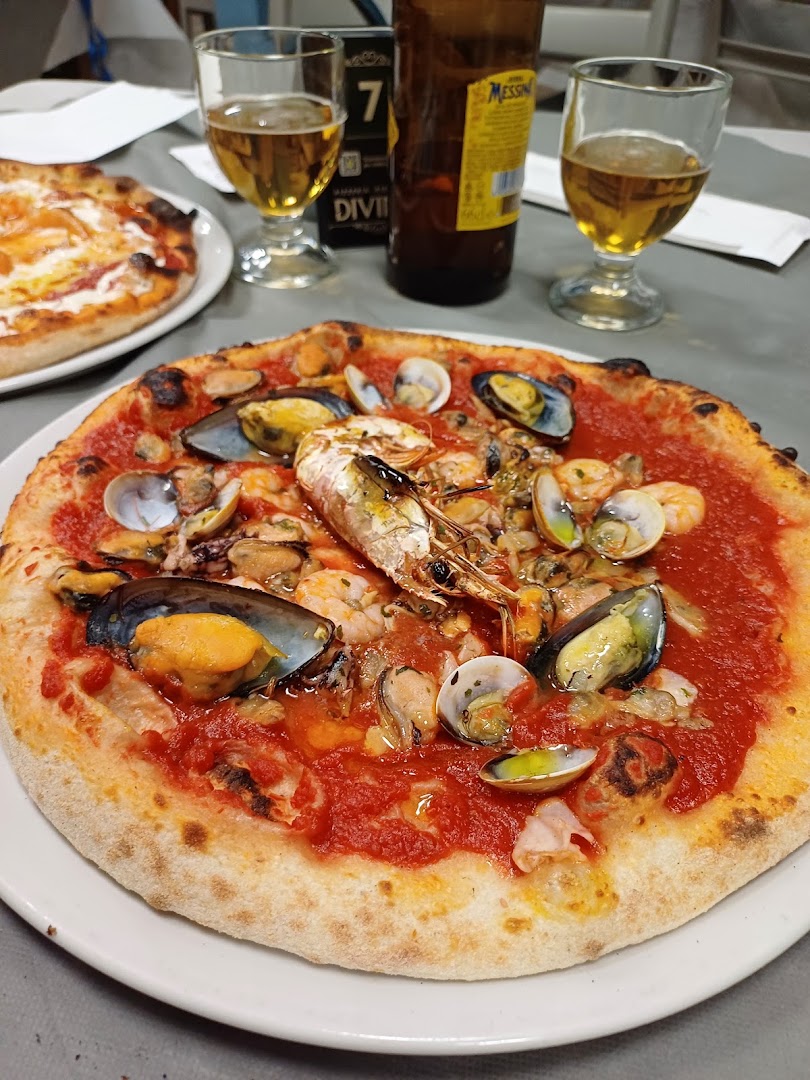 Pizzeria Divina Di Lo Giudice Carmela