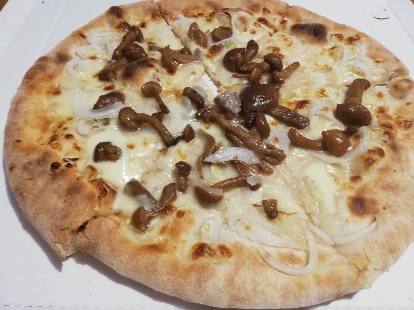 Pizzeria Don Bosco - Maxipizza