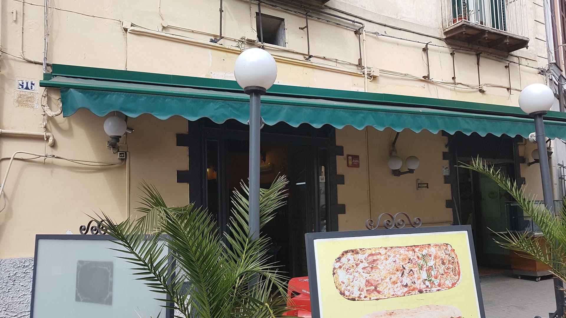 Pizzeria e Girarrosto IL CORSARO