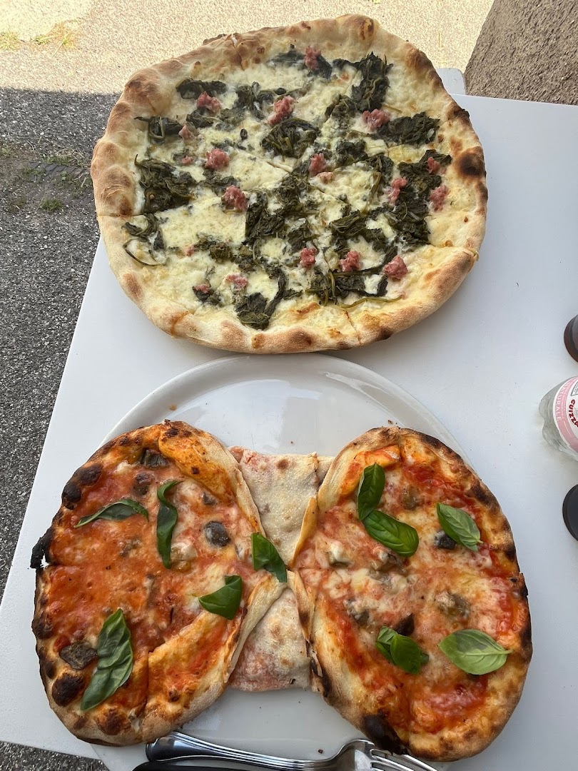 Pizzeria e Kebab da Mario Ronzo chienis, Ronzo-Chienis