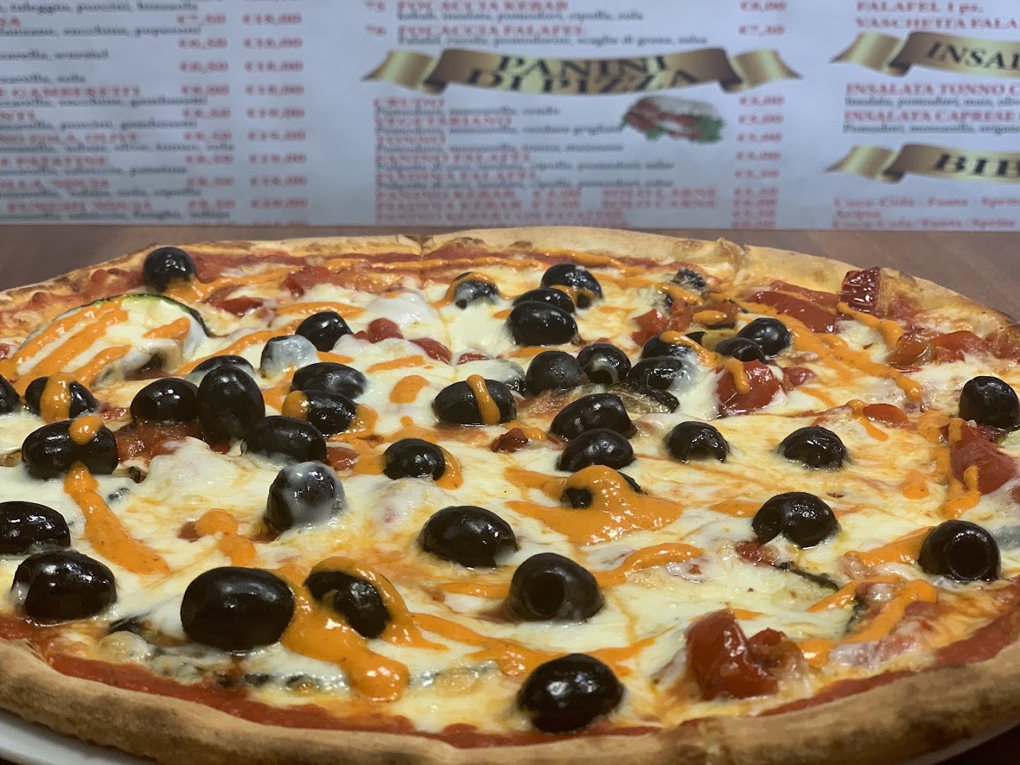PIZZERIA E KEBAB SHARM EL SHEIKH, Mesenzana