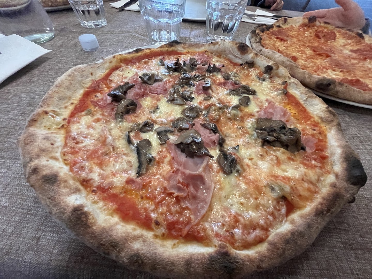 Pizzeria e Spaghetteria Scoiattolo