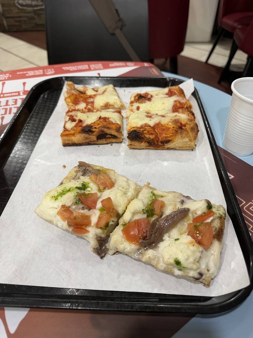 Pizzeria e tabacchi 24H