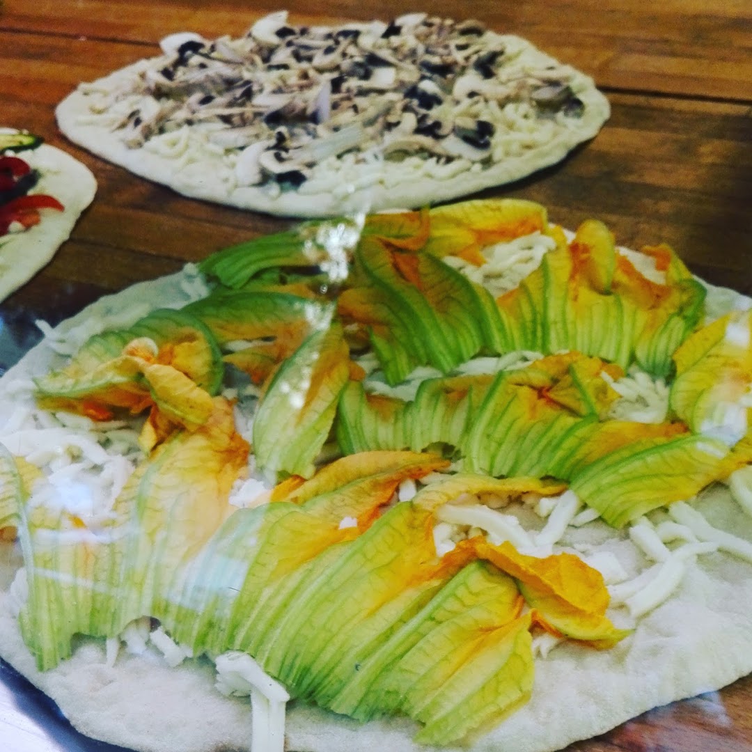 Pizzeria e Tavola Calda M.R. Valentini