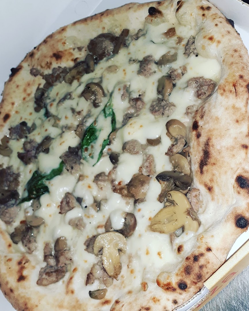Pizzeria (e'guagliun)