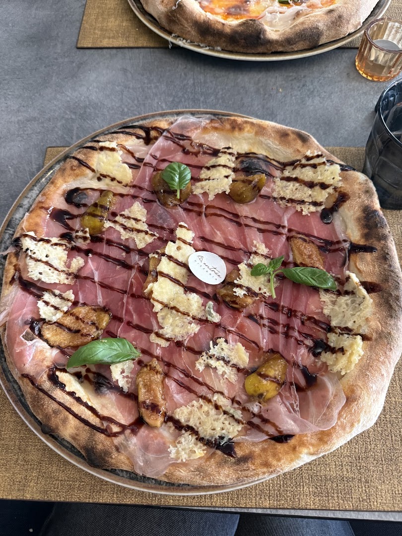 Pizzeria Entrée