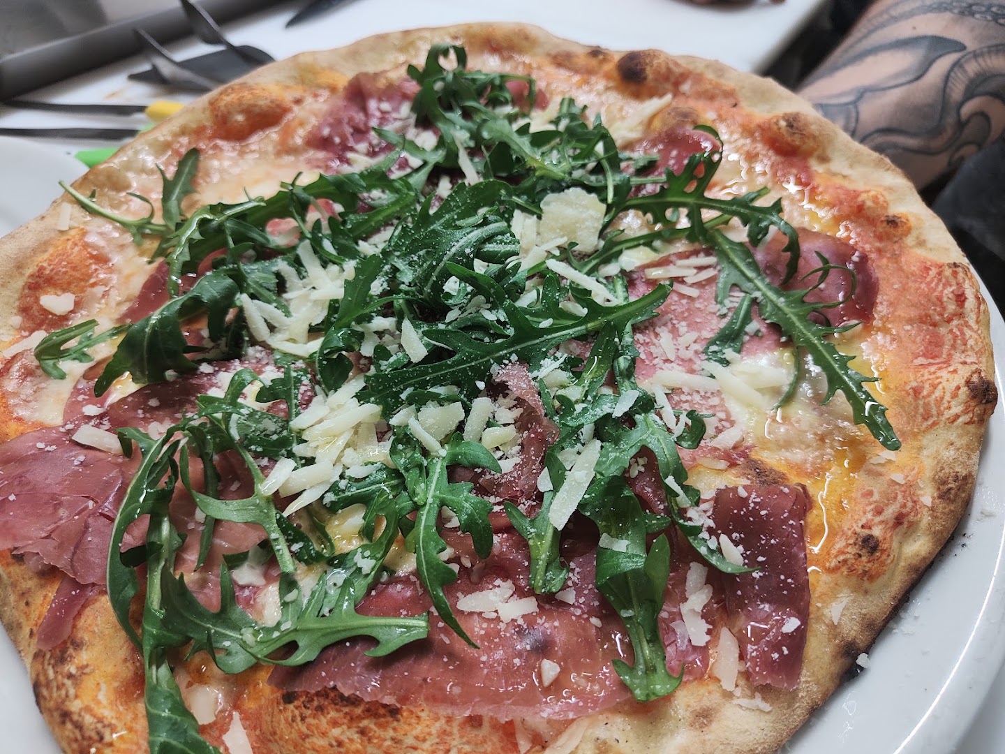 Pizzeria Enzo e Ciro 2 - forno a legna e tavoli
