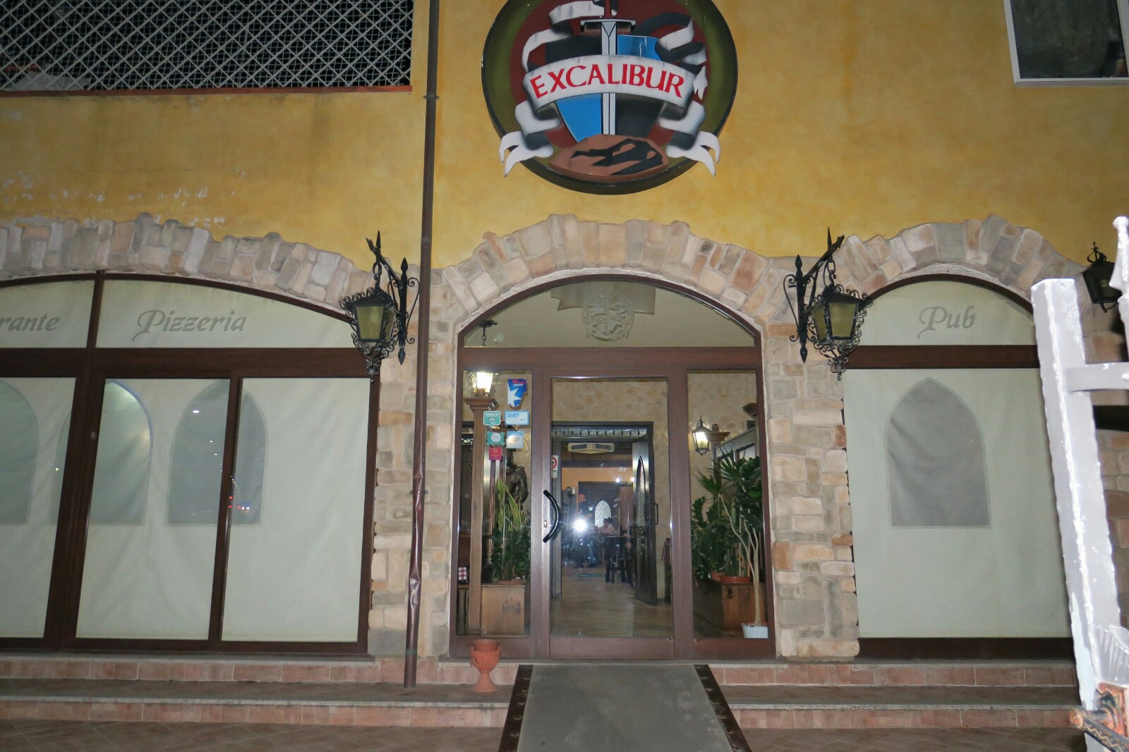 Pizzeria Excalibur