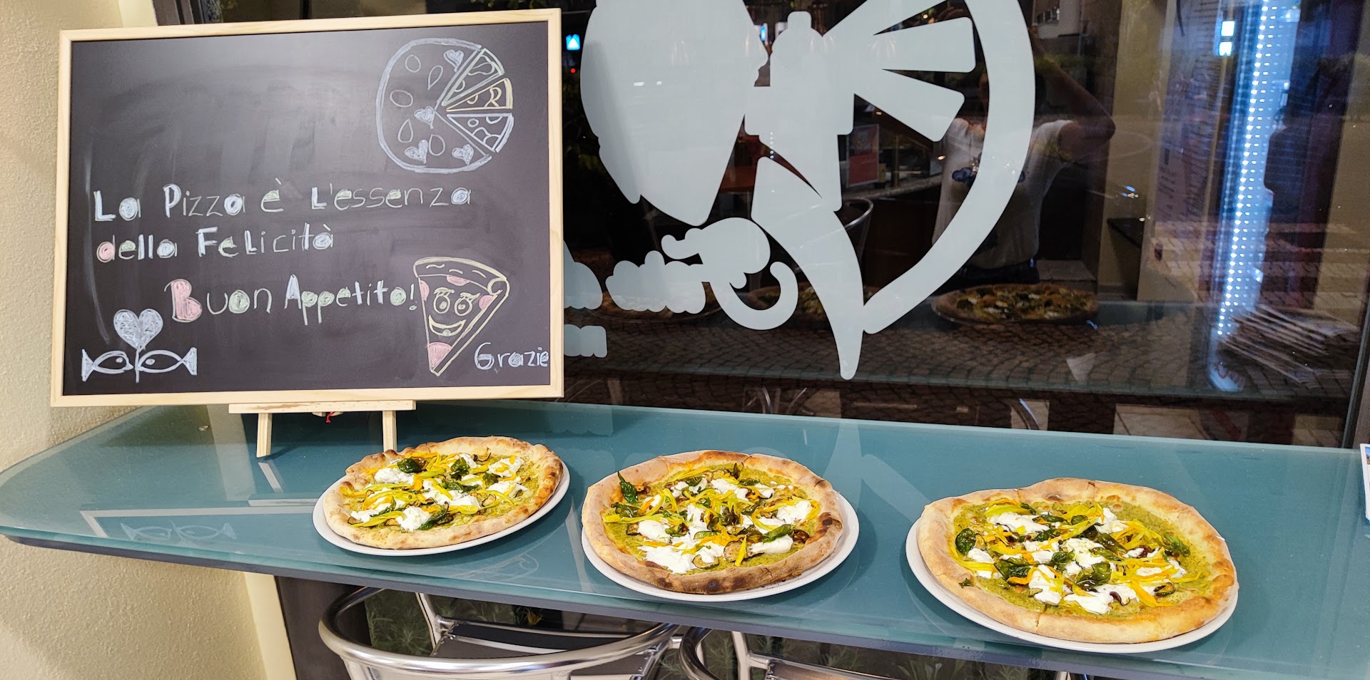 Pizzeria "Faro del Gusto"