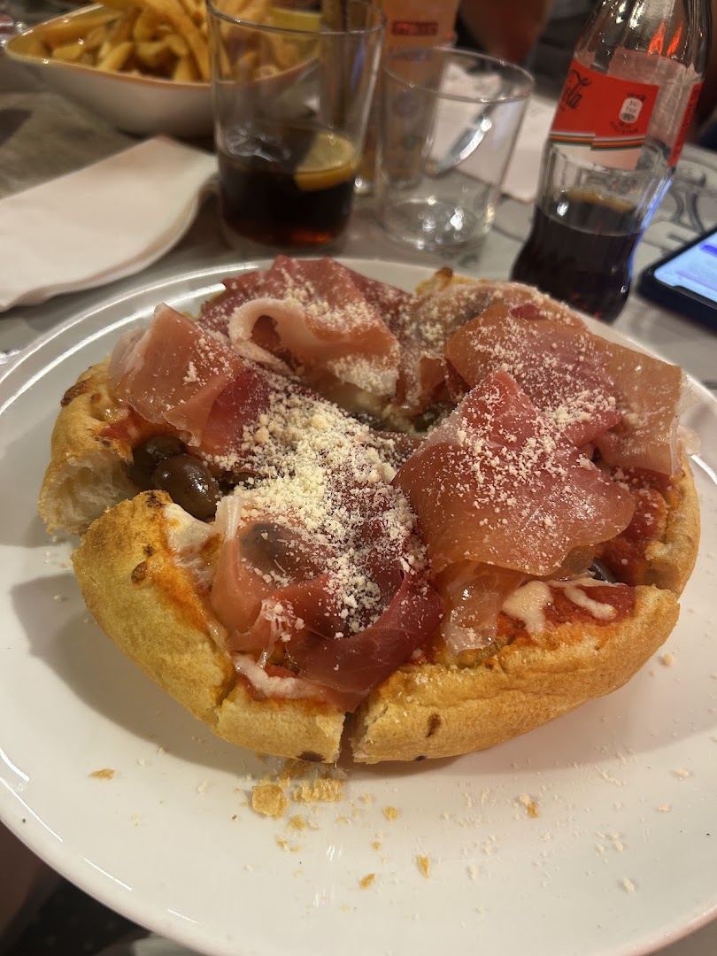 Pizzeria Fermata Est - mare, Rimini