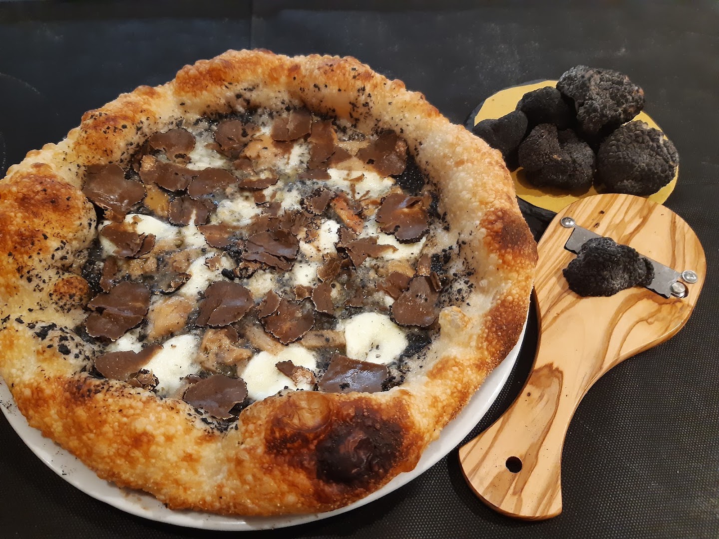 Pizzeria forno a legna Le Fontanelle Di Fantozzi Alessandro