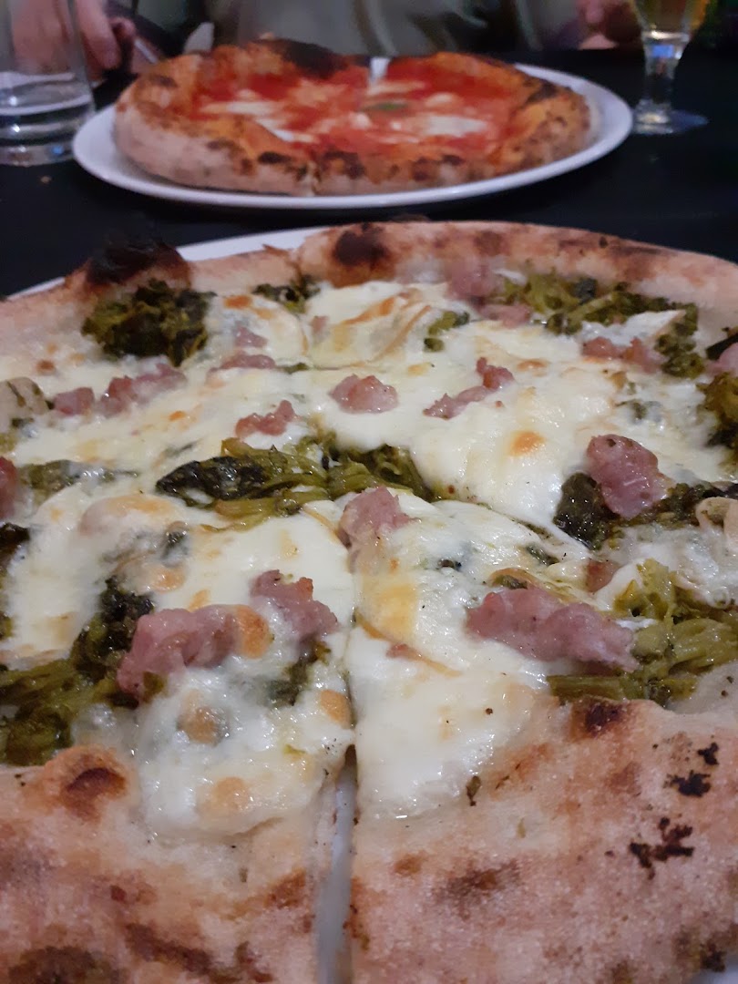 Pizzeria forno a legna Le Fontanelle Di Fantozzi Alessandro