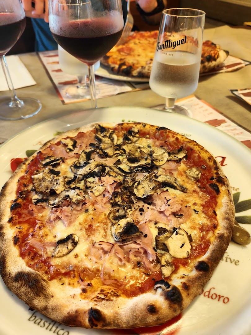 Pizzeria Forno d'Oro 1
