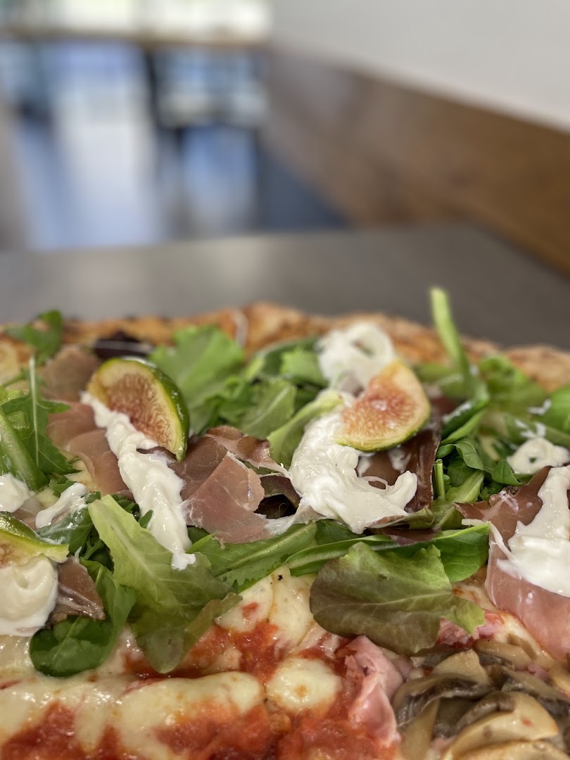 Pizzeria Gusto Regina Madre