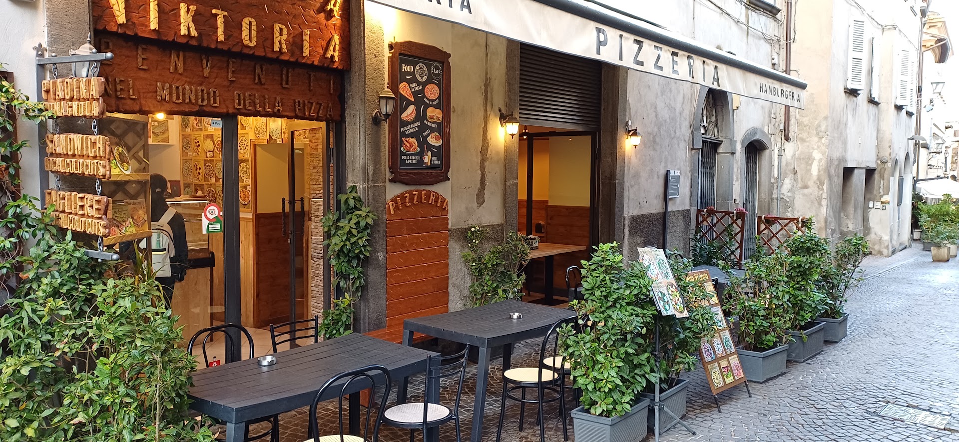 Pizzeria Hamburgeria Viktoria, Orvieto