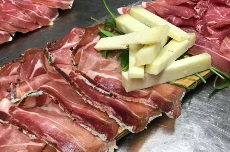 Pizzeria I Due Fratelli 2 O' Panuozzo
