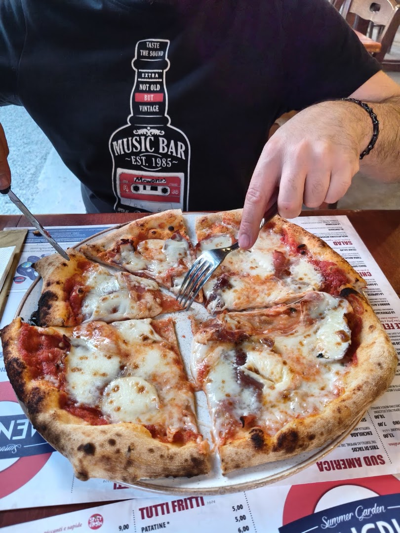 Pizzeria I Mengrigi