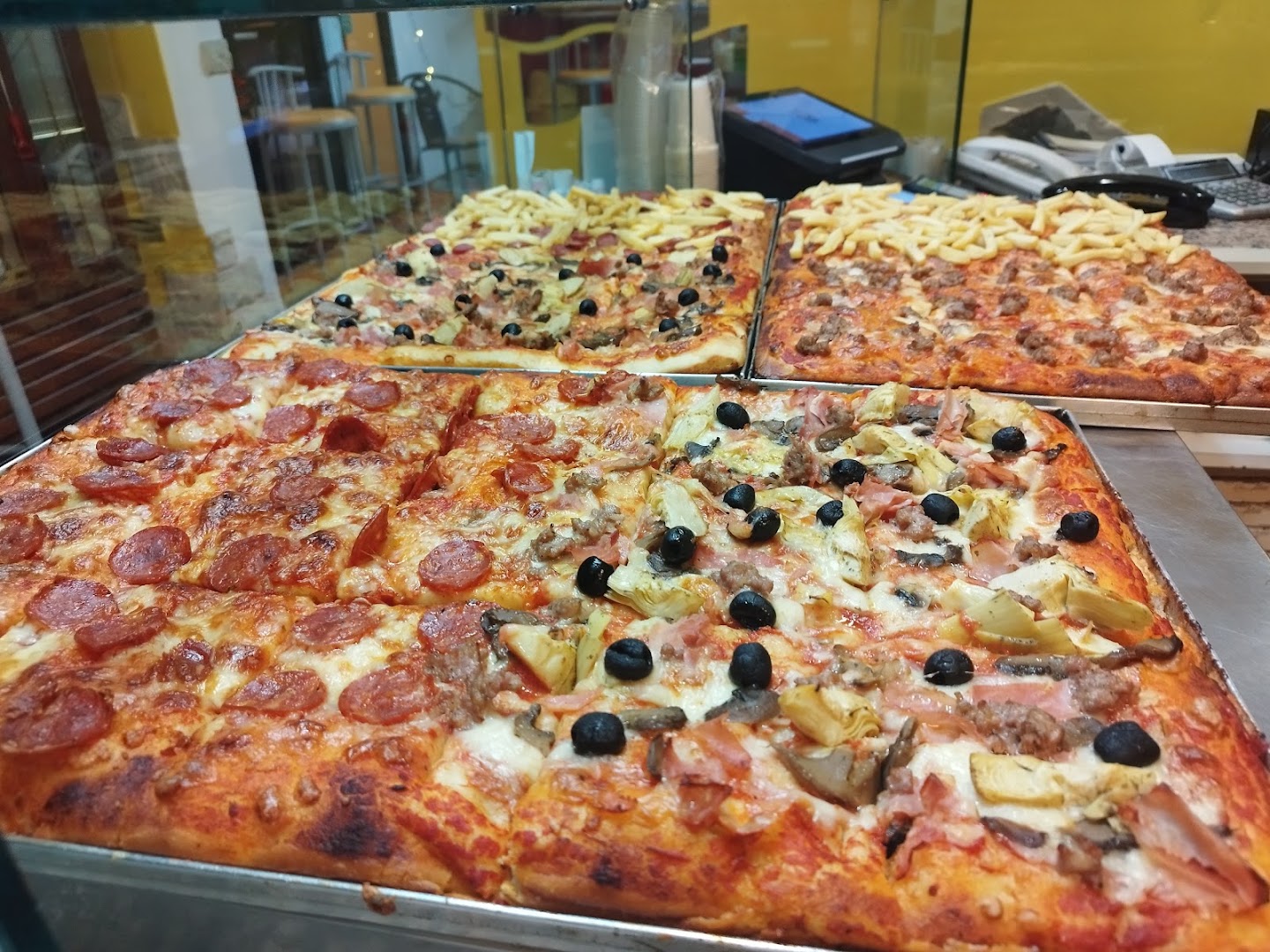 Pizzeria il Capriccio e kebab, Cesena