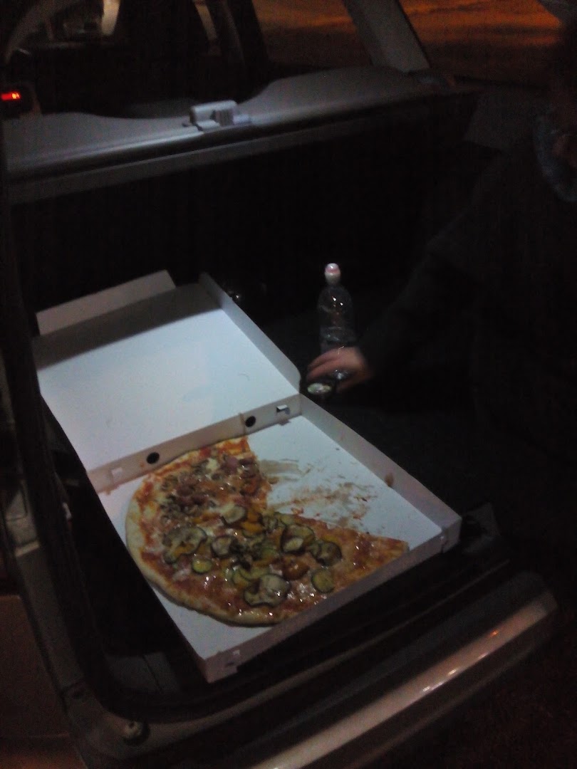 Pizzeria Il Colosseo Di Mola Giovanna