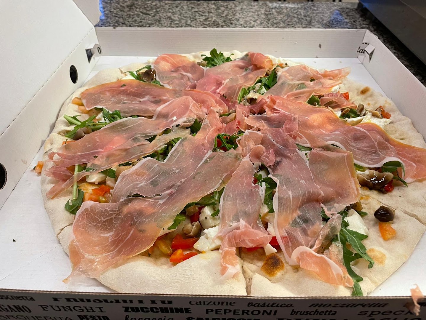 Pizzeria Il Colosseo Di Mola Giovanna