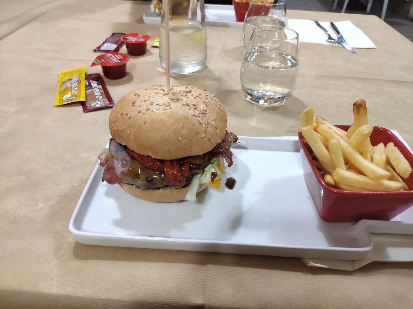 Pizzeria Il Peperino Solaro, Solaro