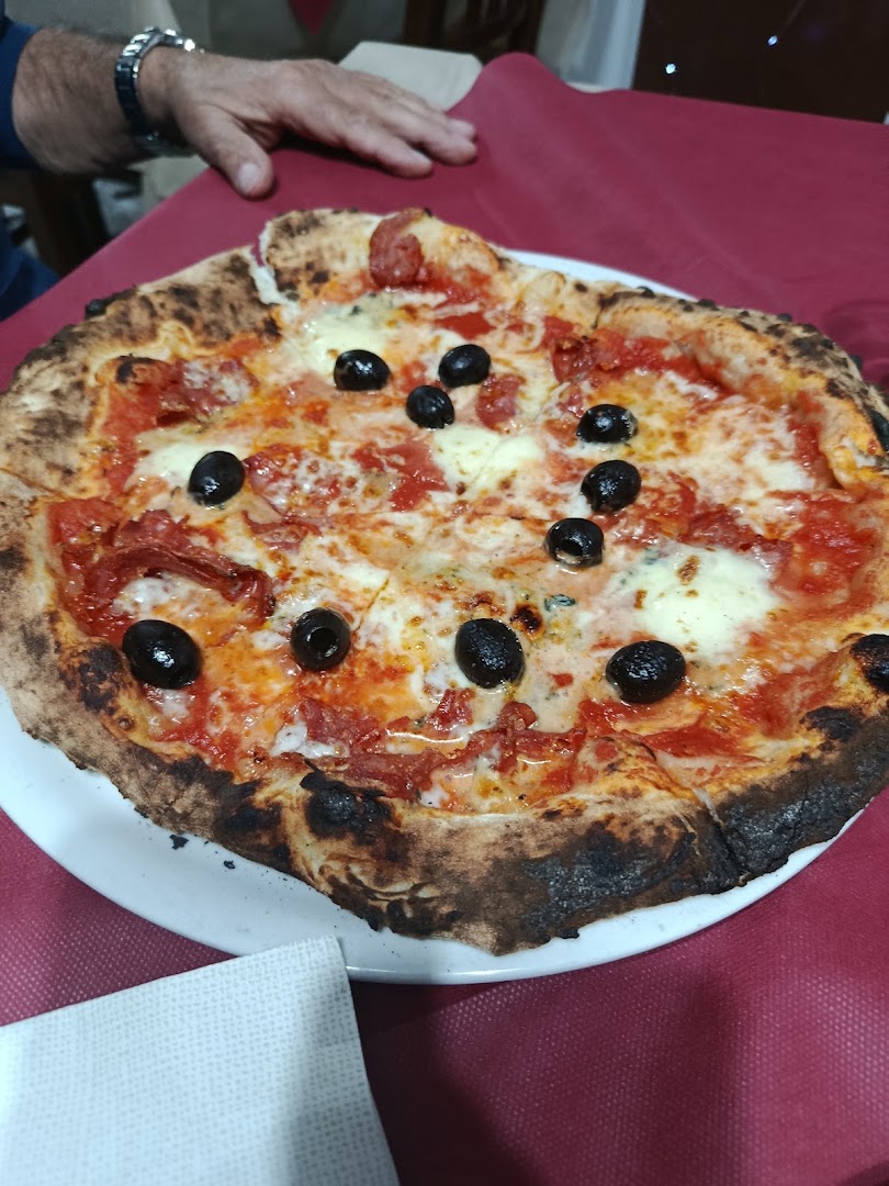Pizzeria "Il Ritrovo del Gusto"